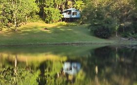 Montville Country Cabins